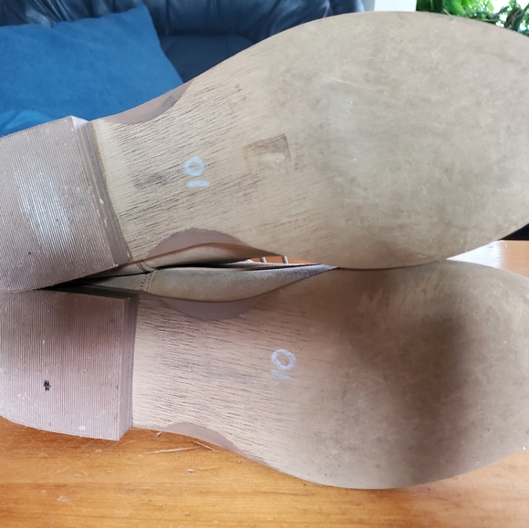 G by Guess Lace Up Ankle Boots Size 10m. - Picture 5 of 6